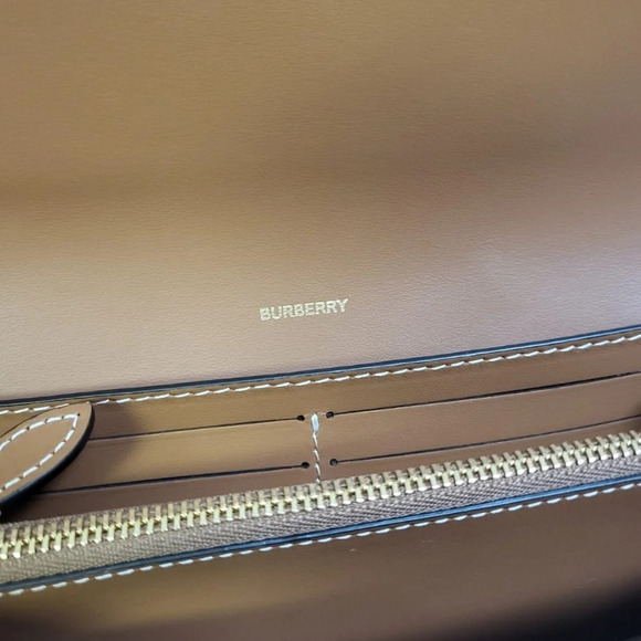 Burberry nova check full size wallet new never used - Picture 11 of 16